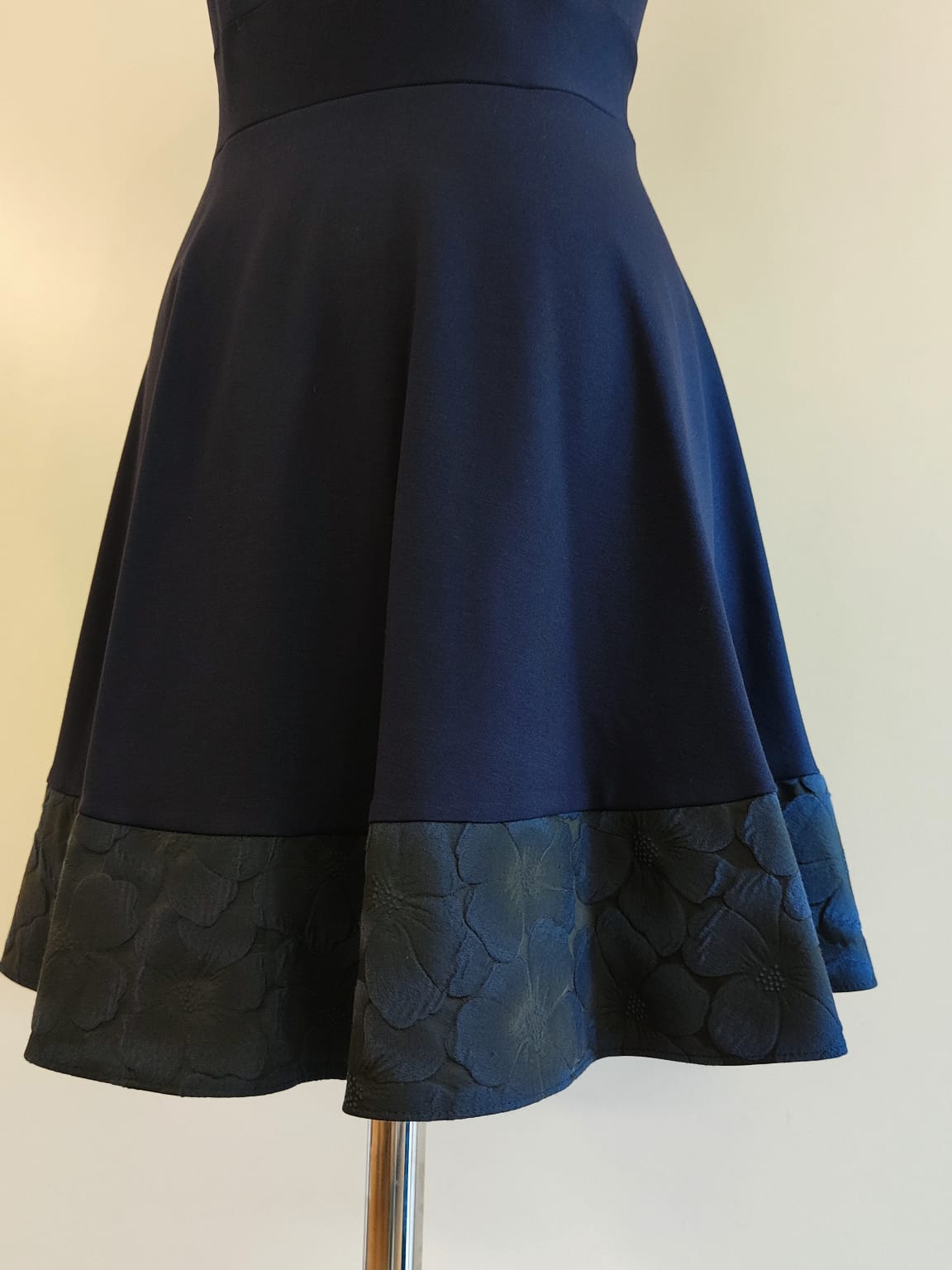 Kleid Dunkelblau