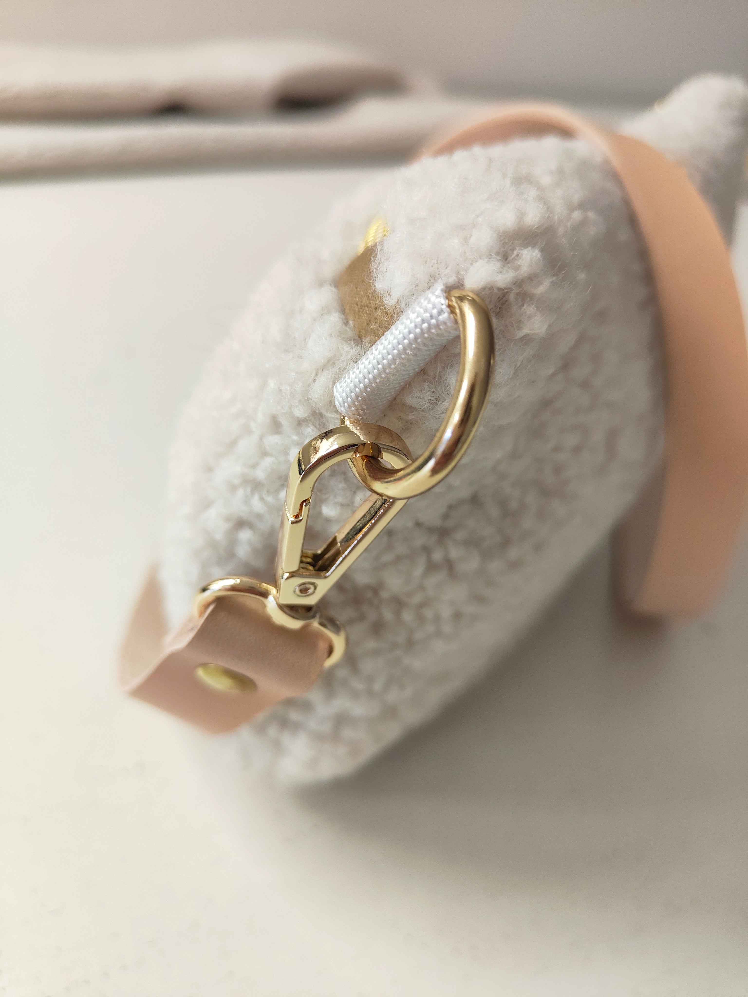 Crossbody Bag Modell: Sally